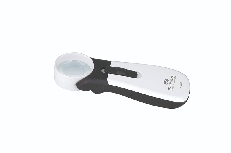 ERGO-Lux MP Illuminated Handheld Magnifier 28D, 35mm
